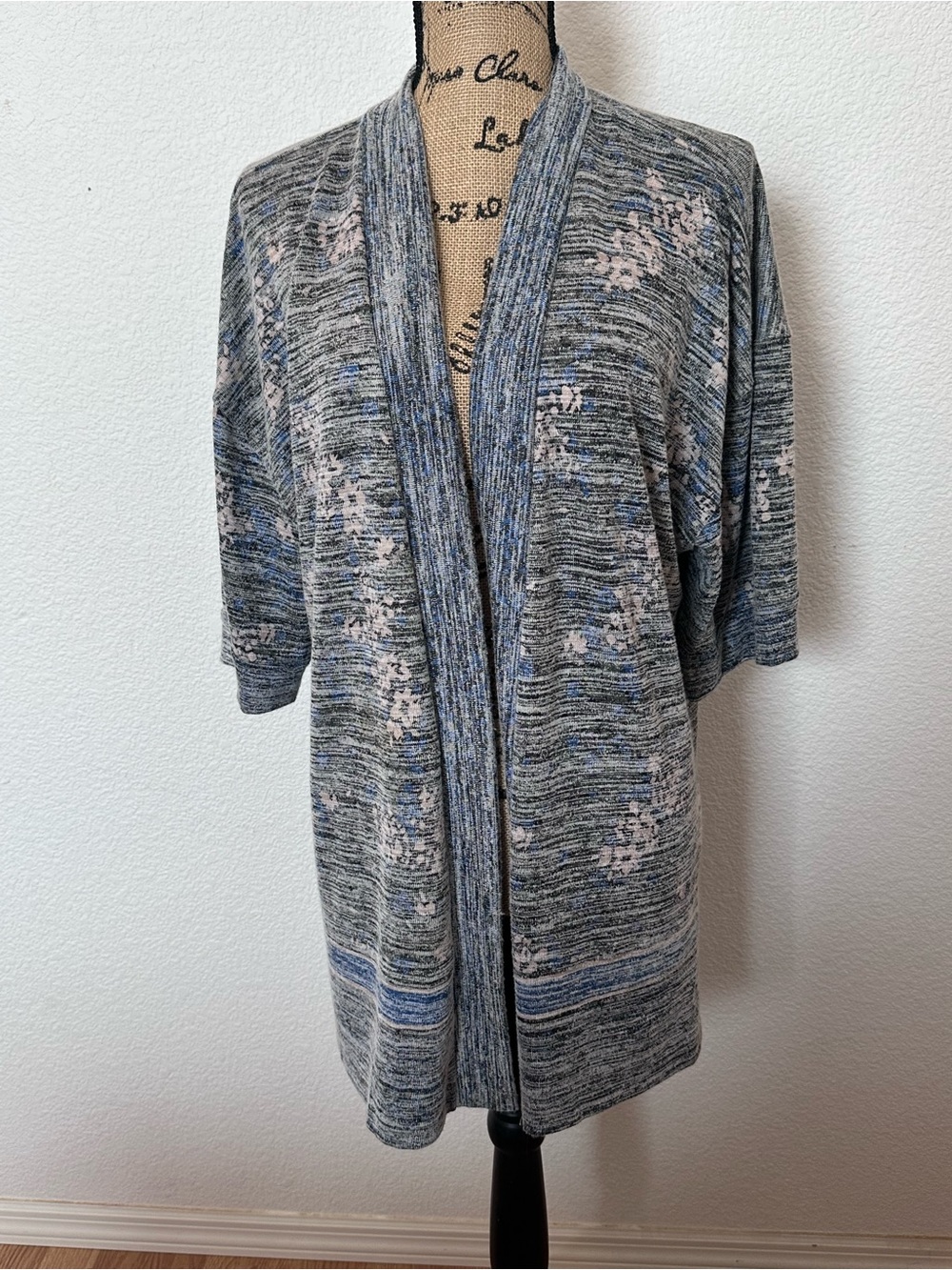 Westbound Heathered Open-Front Cardigan in Blue & Gray with Subtle Floral
